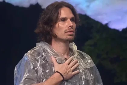 Jônatas Faro desiste de A Fazenda 18 e surpreende os participantes do reality show da Record.